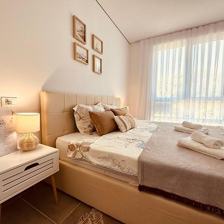 M&E Premium Apartments - San Pietro Δυρράχιο Εξωτερικό φωτογραφία